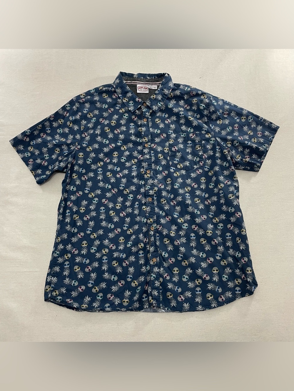 Ron Jon Surf Shop Blue Button Up Short Sleeve Shirt Sz XL Pineapple Sunglasses
